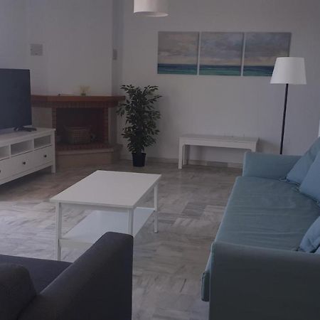 Apartment In Costa Del Sol With Large Terrace For 9 People Rincón de la Victoria Extérieur photo