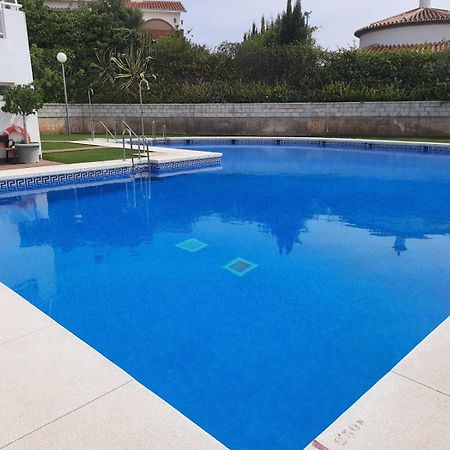 Apartment In Costa Del Sol With Large Terrace For 9 People Rincón de la Victoria Chambre photo