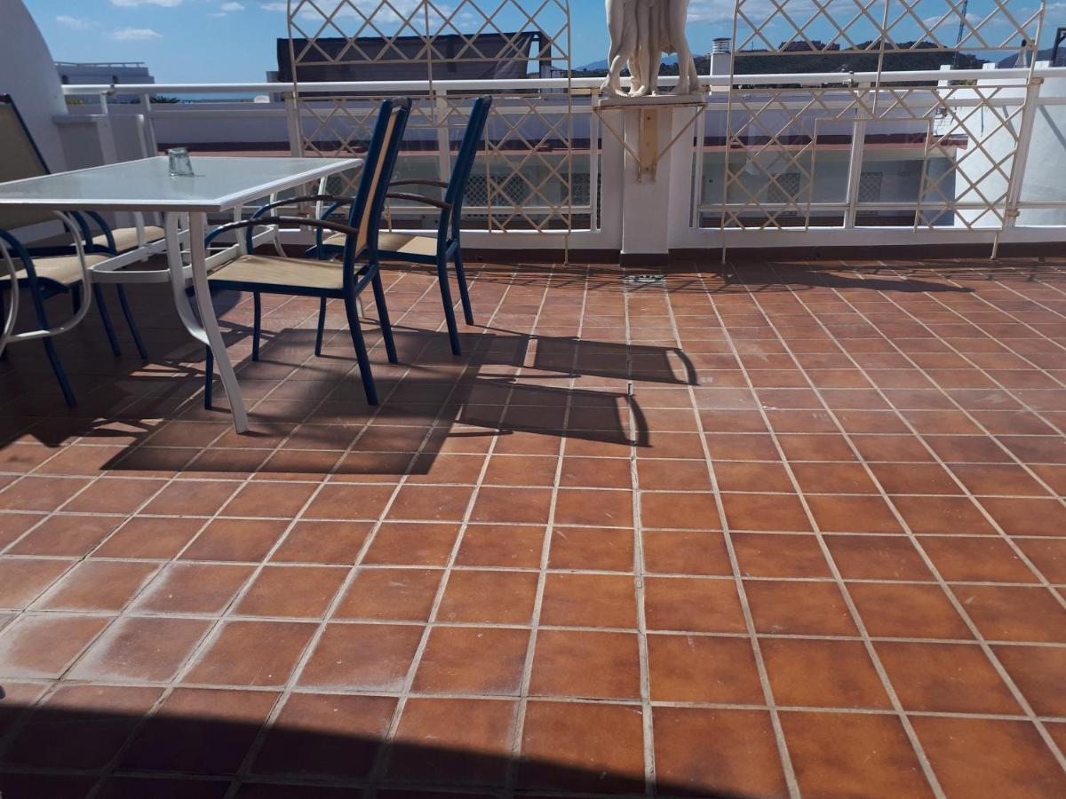 Apartment In Costa Del Sol With Large Terrace For 9 People Rincón de la Victoria Extérieur photo