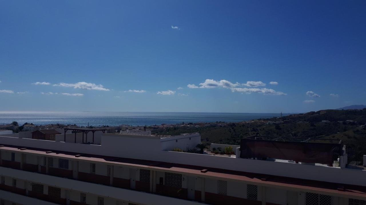 Apartment In Costa Del Sol With Large Terrace For 9 People Rincón de la Victoria Extérieur photo